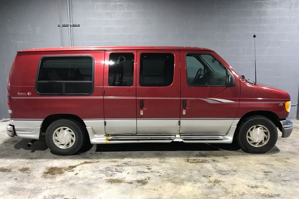 Fashion 2002 ford econoline e150