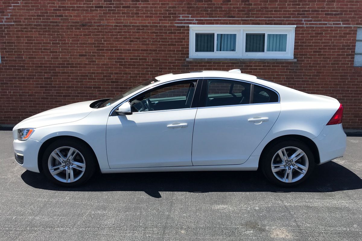 2015 Volvo S60 T5 Premier Sedan 4D (2015.5) for Sale (68,692 miles ...