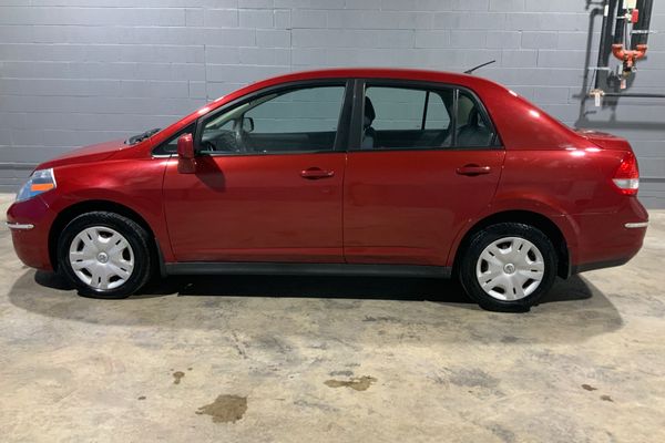 2010 Nissan Versa 