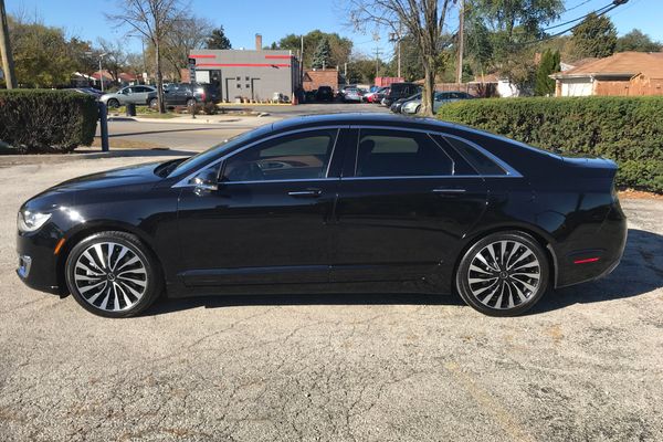 2017 Lincoln MKZ 