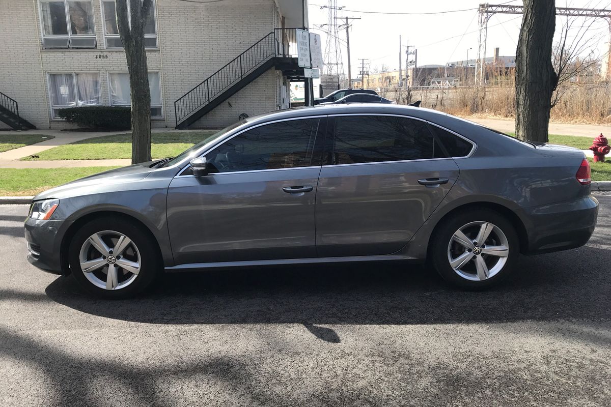 2013 Volkswagen Passat 2.5L SE Sedan 4D for Sale (49,158 miles) | Swap ...