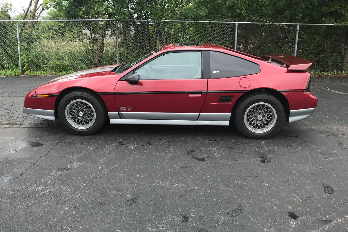 1987 Pontiac Fiero