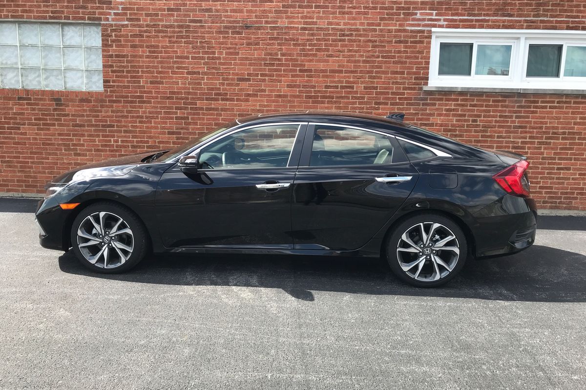 2019 Honda Civic Touring Sedan 4D for Sale (2,200 miles) | Swap Motors