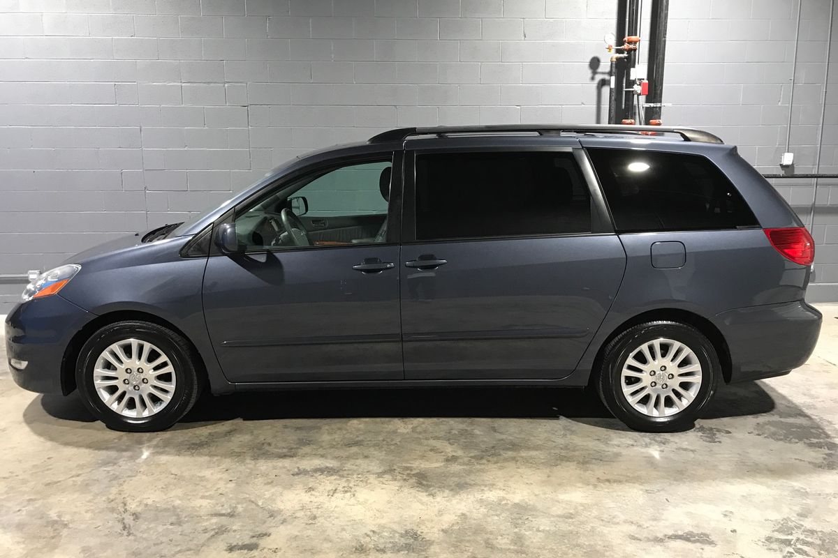 2009 toyota sienna xle