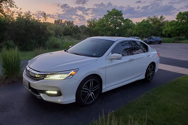 2017 Honda Accord 