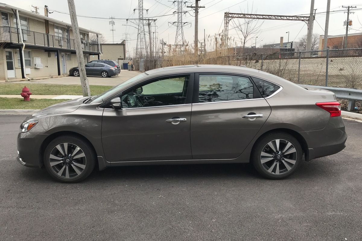 2016 Nissan Sentra SL Sedan 4D for Sale (13,900 miles) | Swap Motors